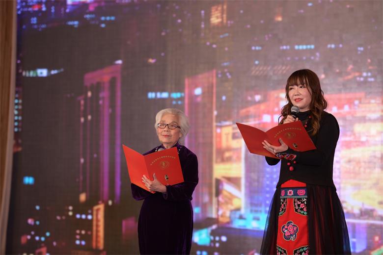 1577109661660669.jpg 12-01.JPG