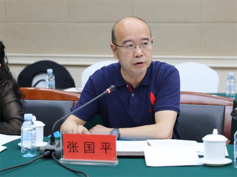 1592354937263920.jpg 呼和浩特市人民政府党组成员、重大项目办主任张国平.jpg